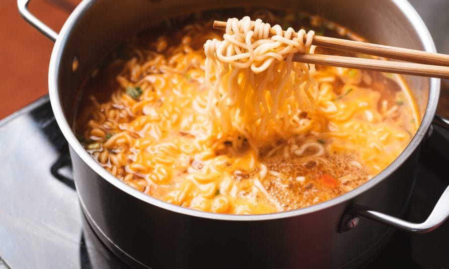 Azijska supa sa nudlama