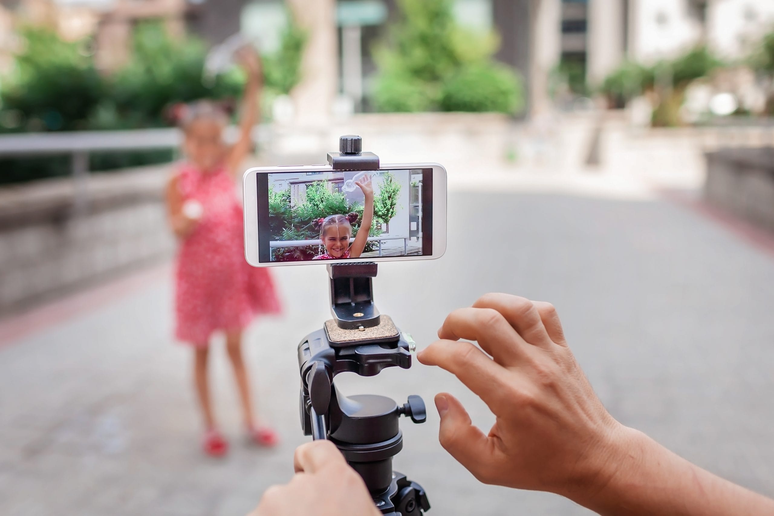 Deca zarađuju milione na YouTubeu