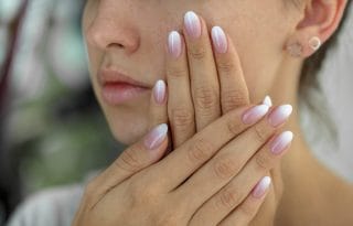 baby boomer nokti, zasenjuju frenč manikir