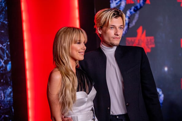 Millie Bobby Brown i Jake Bongiovi