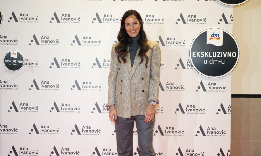 Trudna Ana Ivanović, Sat Ane Ivanović