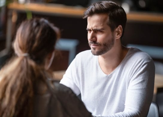 kako prepoznati da neko laže