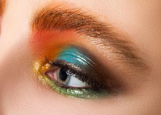 senka za oči sa vlažnim efektom