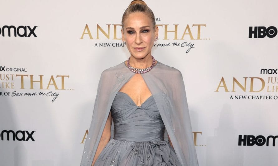 Carrie Bradshow ne nosi manikir