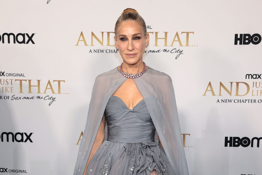 Carrie Bradshow ne nosi manikir