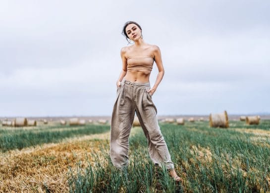 Kako nositi lanene pantalone