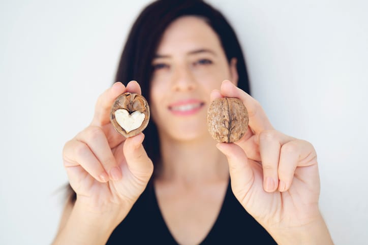 Hrana koja direktno utiče na kožu