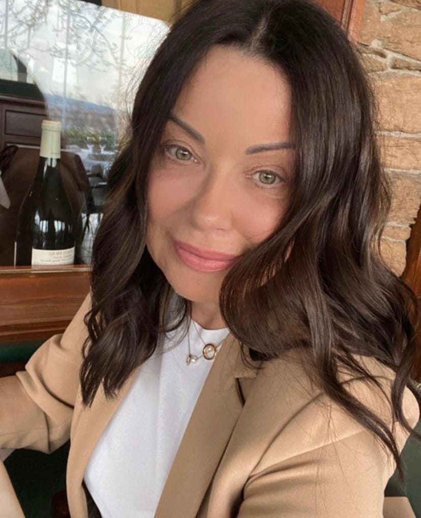 Tretman za podbradak Dragane Katić, Instagram