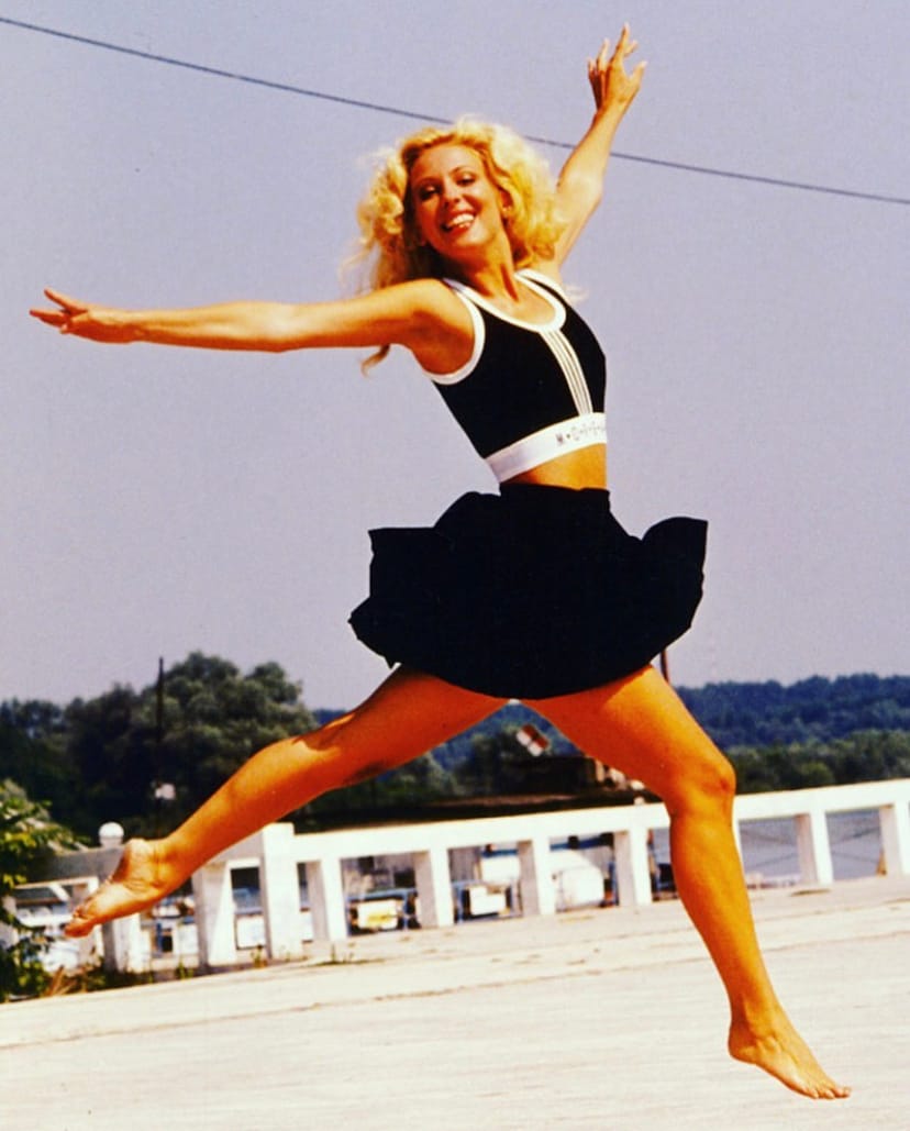 Ivana Mihic, instagram, vezbe sa stolicom