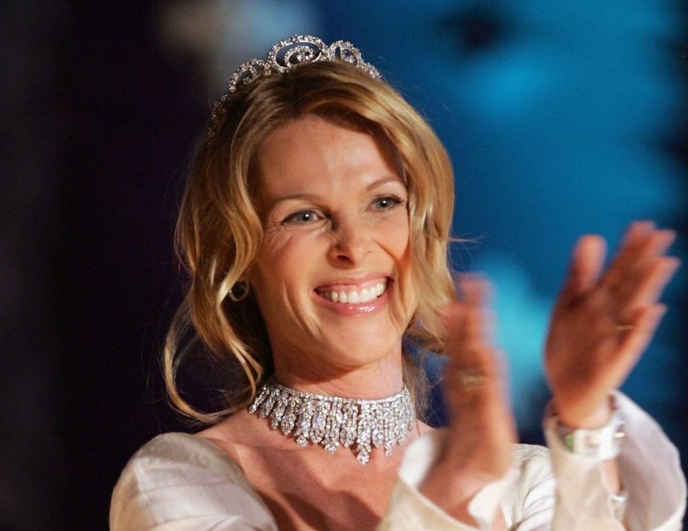 udala se Katarina Oksenberg