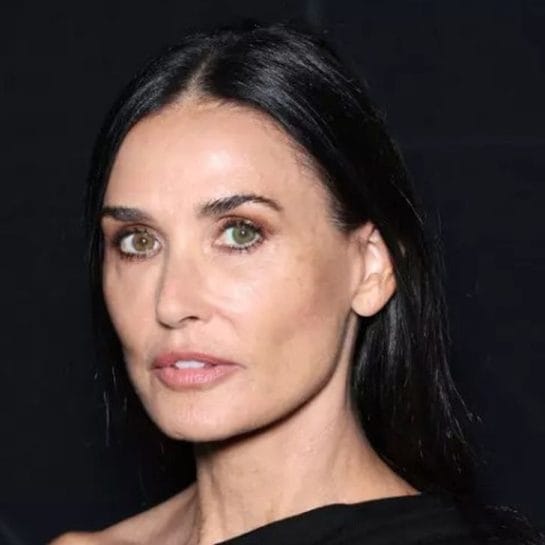 bjuti trikovi Demi Mur