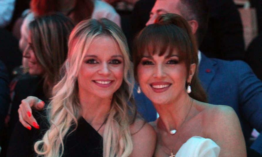 Modni okršaj Maje Mandžuke i Aleksandre Radović