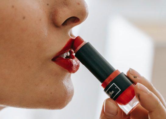 Idealan karmin za dame u pedesetima