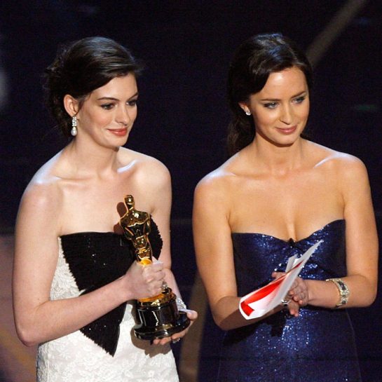 En Hatavej Emili Blant