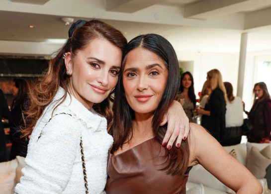 Penelope Kruz i Salma Hajek, boja karmina za belje zube