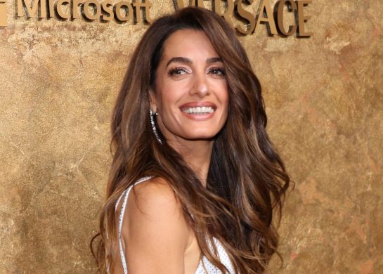 boja kose amal kluni