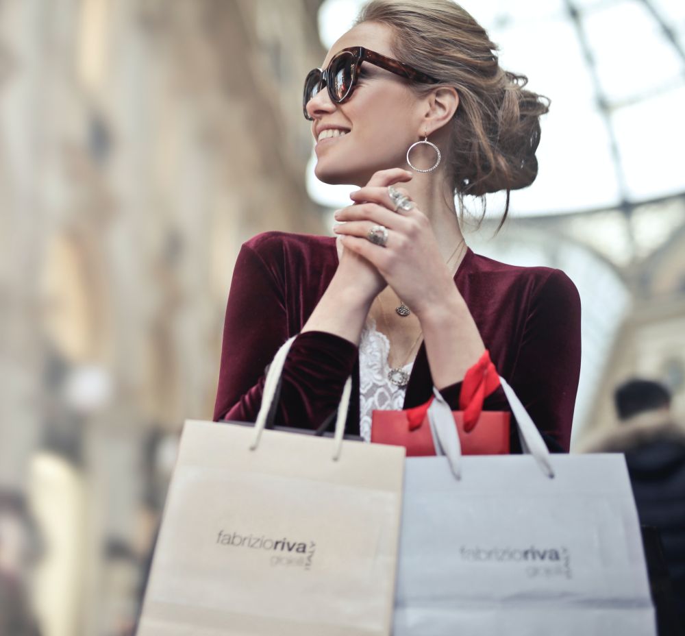 dva esencijalna komada garderobe 7 trendova francuskinja poslovni outfiti