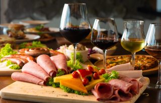 Uparivanje vina i hrane