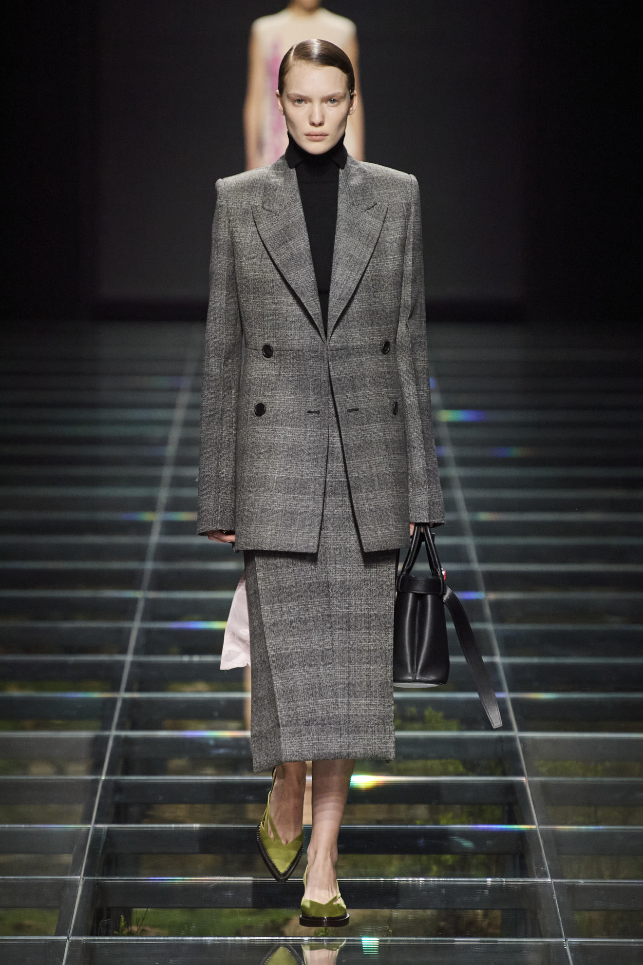 Prada modni trend boje 2024