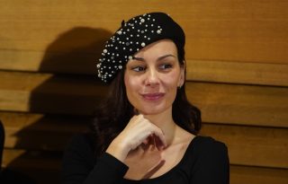 Sloboda Mićalović predstava tri sorele