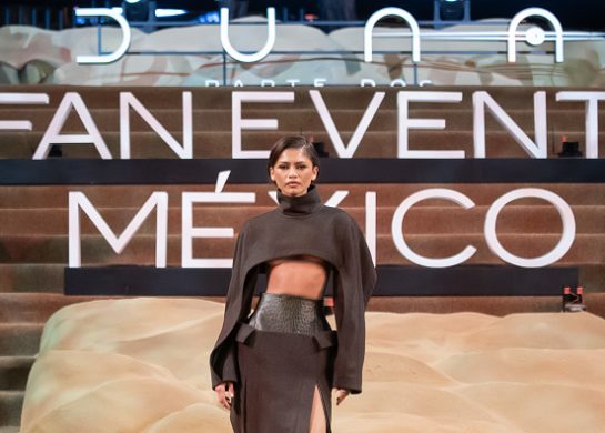 kako zendaja nosi mikro bob