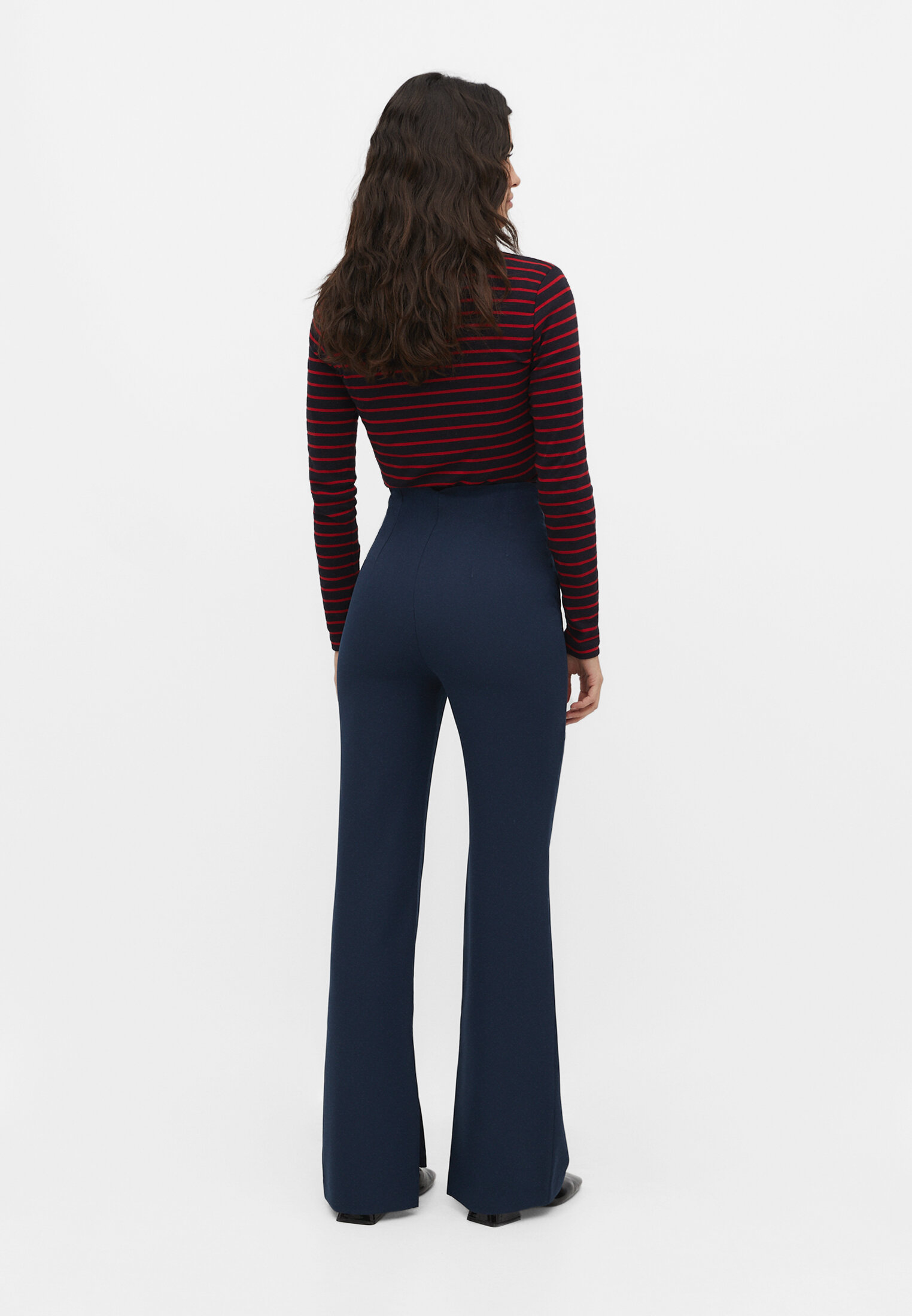 stradivarius pantalone 2024