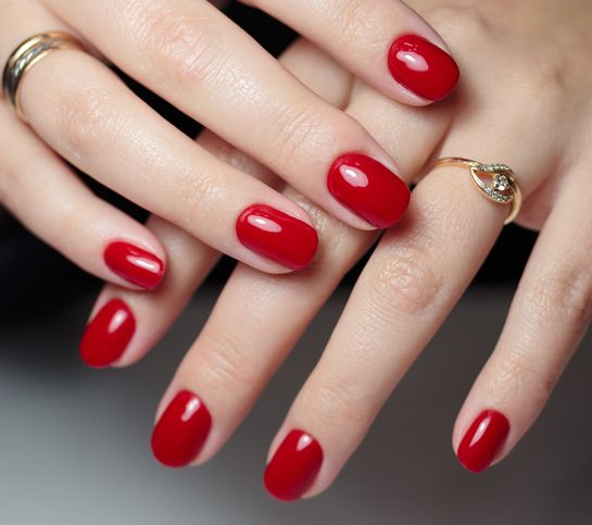 Bezvremenski nokti 2024 koji podmlađuju