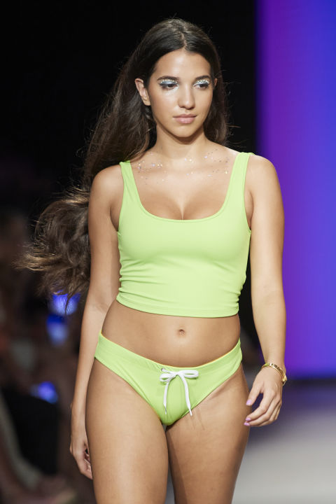 sportski bikini 2024