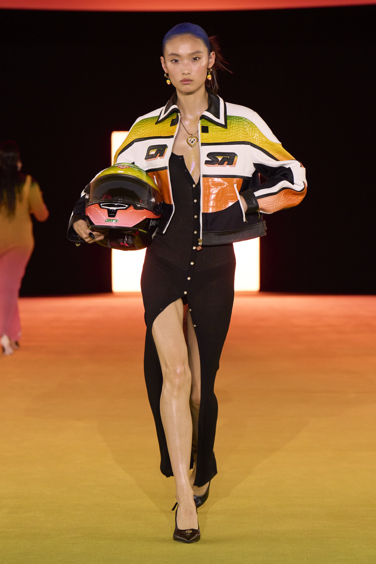 Bajkerska jakna i haljina