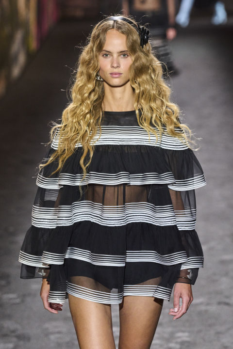 haljine u mini dužini