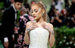 Koji parfem koristi Ariana Grande