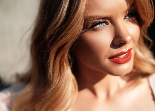 Popularna šminka za leto 2024