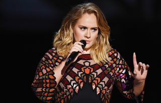 Adel podržala LGBTQ+ tokom koncerta