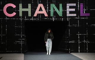 Virdžini Viar, Chanel