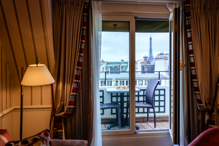 hotel u Parizu u duhu osamdesetih