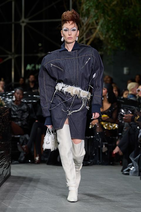 Nedelja mode u Njujorku 2025, Luar