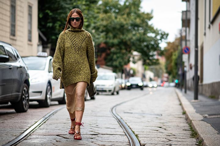 Slip suknje, trend 2025