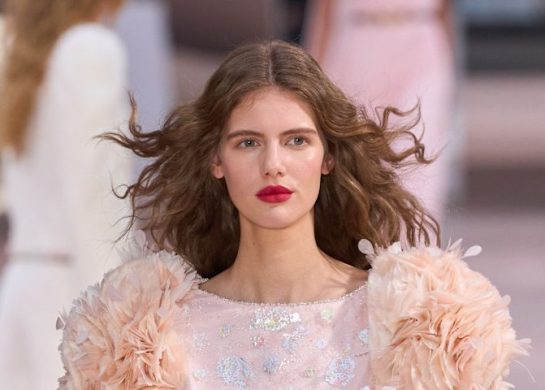 Šminka za usne 2025