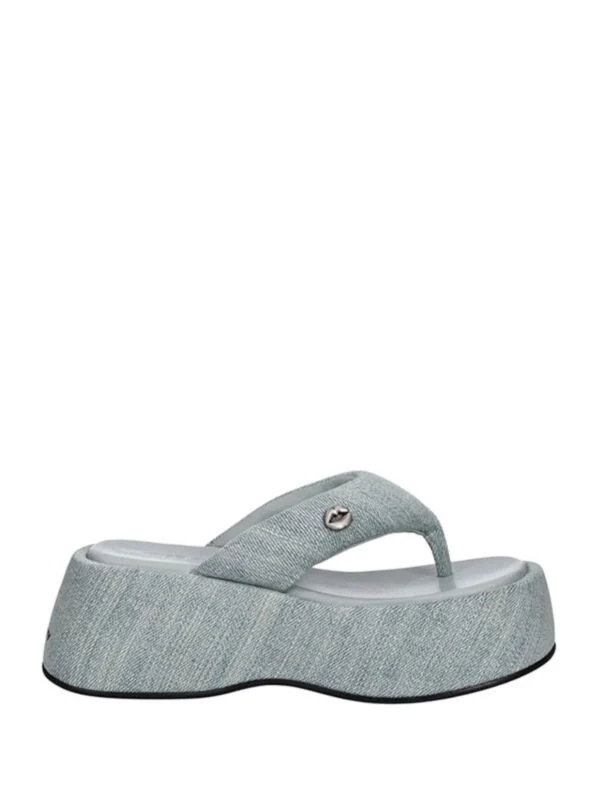 japanke sa platformom