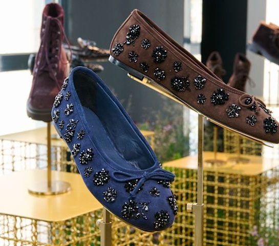 Letnji trendovi obuće za 2025: Cipele koje će stilizovane žene nositi ovog leta