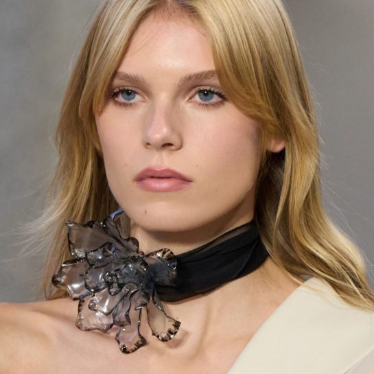 Vodič kroz najmodernije stepenaste frizure za sezonu pred nama