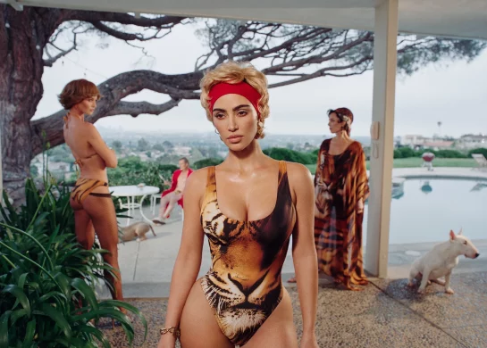 Kim Kardashian lansira Skims x Roberto Cavalli