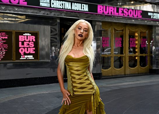 Christina Aguilera, korset haljina Versace 2003