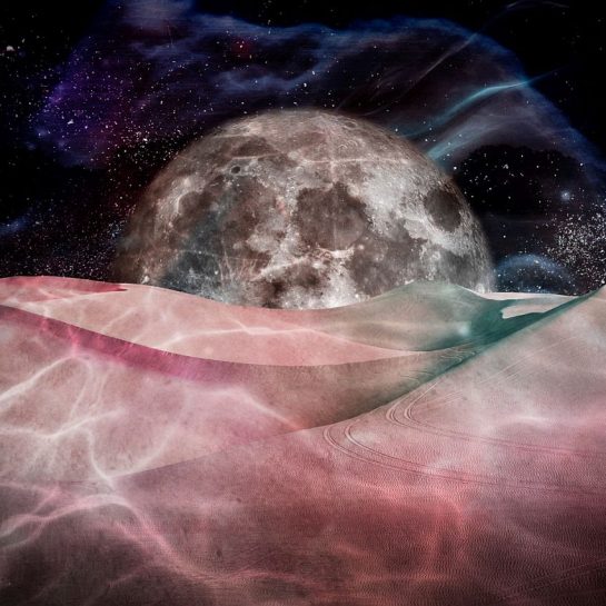 Beyond the Horizon, izložba fotografija