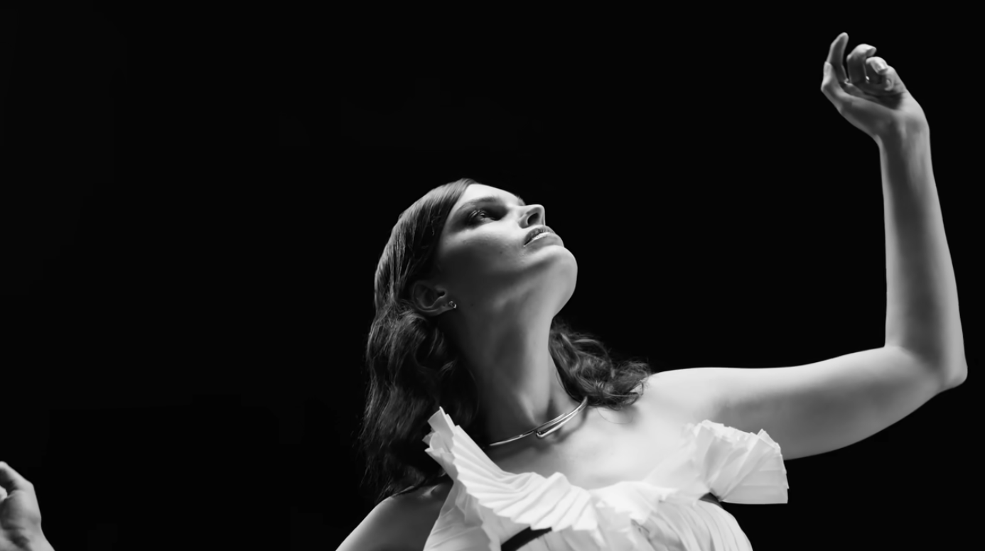 Halestorm, Like a Woman Can spot