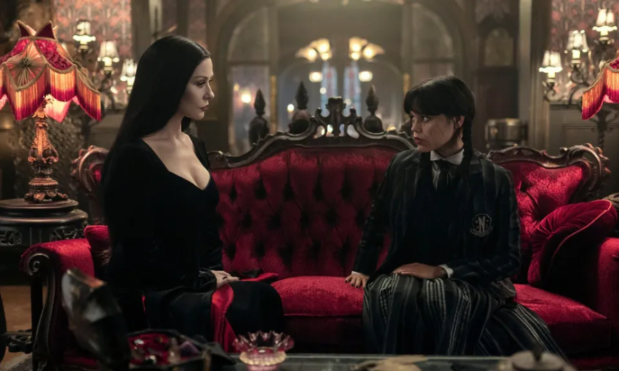 wednesday druga sezona, uredjenje doma