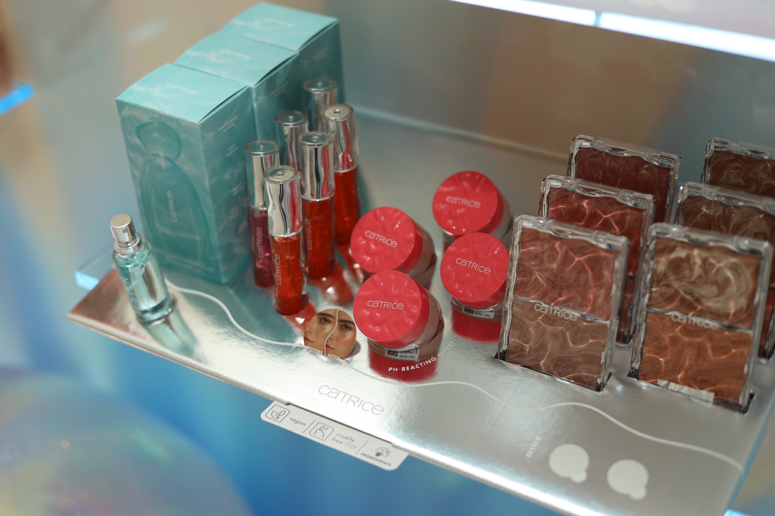 essence i Catrice lov na bisere na Ohridu