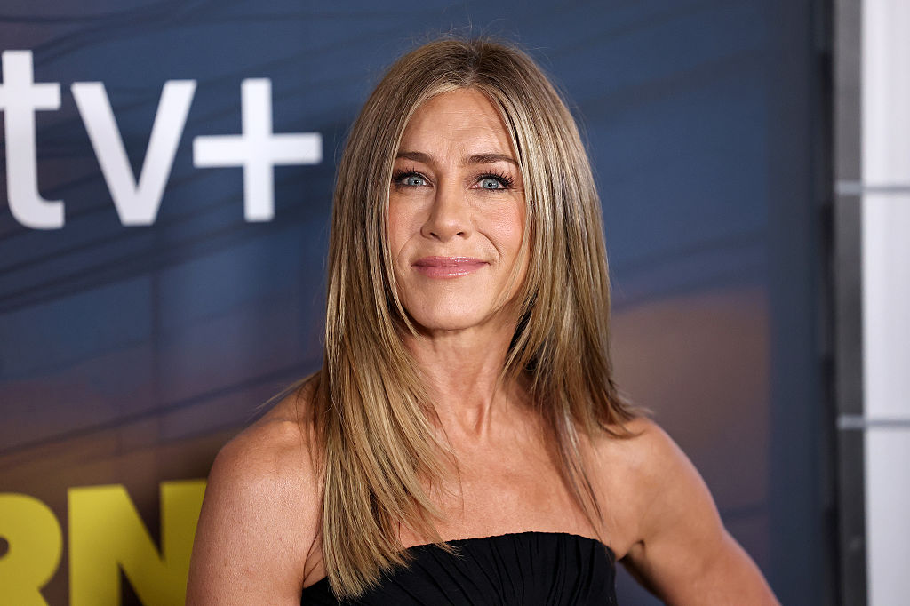 jennifer aniston haljina bez rukava