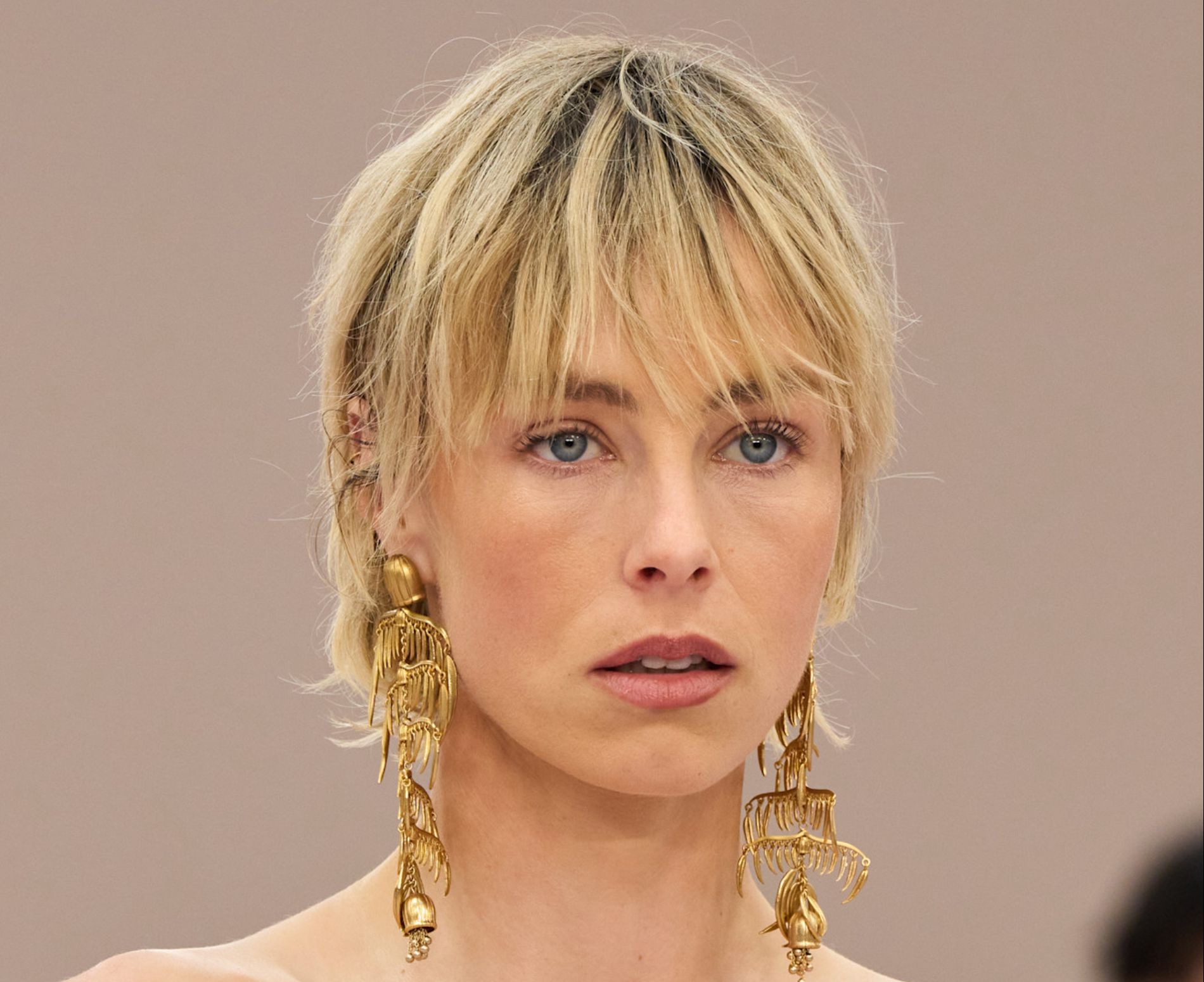 kratke frizure sa šiškama