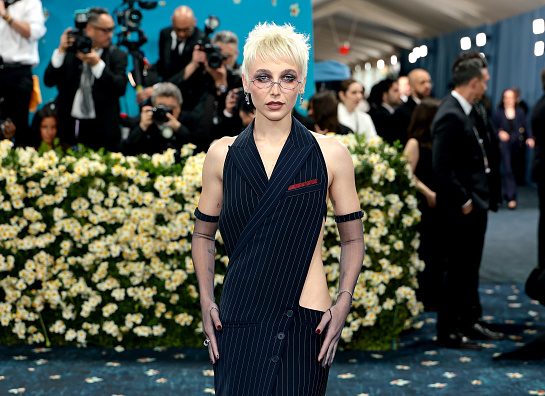 Emma Chamberlain, eBay garderober